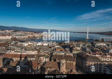 Bella vista del lago di Ginevra in Svizzera Foto Stock