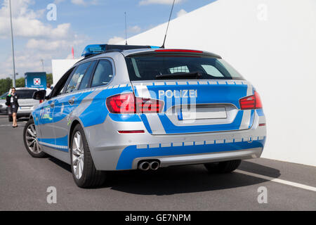 Macchina della polizia tedesca Foto Stock