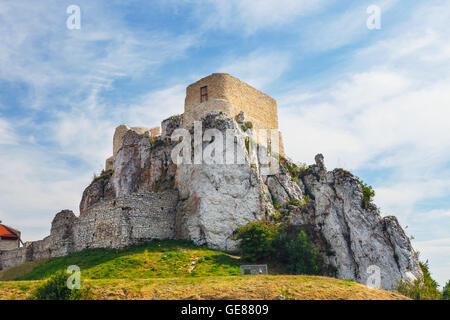 Il castello di Rabsztyn vicino a Cracovia in Polonia Foto Stock