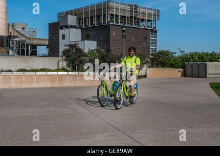 Bel giro - Shared Bike Transporter - Museo della Scienza, San Paolo Foto Stock