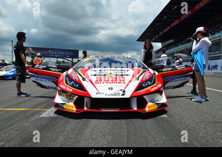 Buriram Thailandia. Il 24 luglio, 2016. Super Trofeo Lamborghini Asia sul display Buriram Super Race 2016 sulla luglio 24, 2016 a Chang internazionale circuito Racing, Buriram Thailandia. Credito: Chatchai Somwat/Alamy Live News Foto Stock