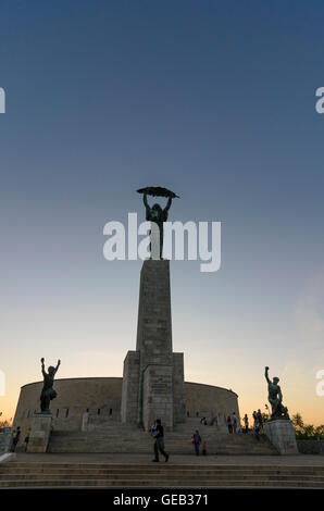 Budapest: Statua della Libertà sulla collina Gellert, Ungheria, Budapest, Foto Stock