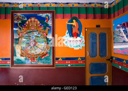 Dipinti, in Dip Tse Chok Ling Monastero.McLeod Ganj Dharamsala, Himachal Pradesh, India, Asia Foto Stock
