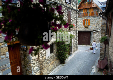 Villaggio Garòs,Valle de Arán,Pirenei, provincia di Lleida, Catalogna, Spagna. Foto Stock