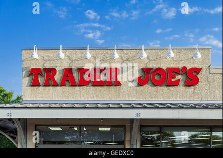 Trader Joe's store esterno, Ardmore, Pennsylvania, STATI UNITI D'AMERICA Foto Stock