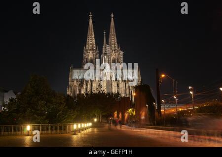 Heinrich-Boell-Platz, la cattedrale di Colonia, Colonia Foto Stock