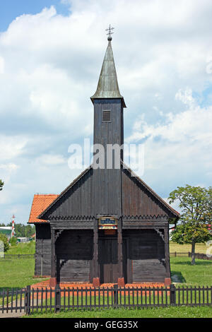 La cappella di Gesù nelle ferite, chiesa di legno vicino a Velika Gorica, Croazia Foto Stock