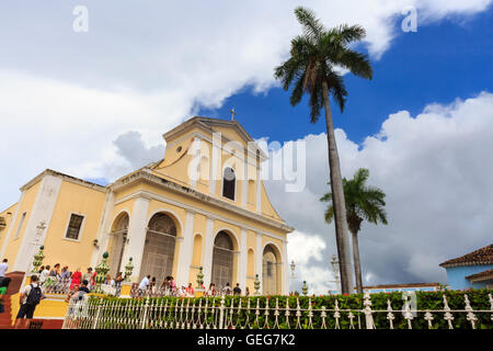 Chiesa della Santissima Trinità, Iglesia Parroquial de la Santísima, Plaza Mayor, storico Trinidad, Cuba Foto Stock