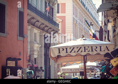 Ristorante pizzeria in outdoor di Roma Foto Stock