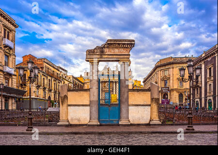 Sicilia Italia Catania, Piazza Stesicoro - Anfiteatro Romano Foto Stock