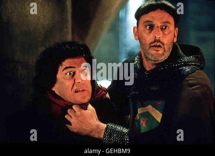 Jacquouille (Christian Clavier), Godefroy (Jean Reno) *** Caption locale *** 1998, Couloirs du Temps, Les, Die Zeitritter - Auf der Suche nach Dem Heiligen Zahn Foto Stock