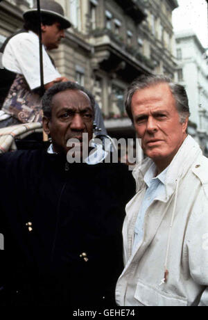 Bill Cosby, Robert Culp Scott (Bill Cosby,l) und Kelly (Robert Culp) folgen ihren Kindern, mittlerweile selbst Agenten, nach Wien. *** Caption locale *** 1992, I Spy restituisce, Cosby & Co - Die Rueckkehr Der Superspione Foto Stock