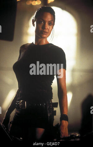 Lara Croft (Angelina Jolie) *** Caption locale *** 2001, Lara Croft: Tomb Raider e Lara Croft: Tomb Raider Foto Stock