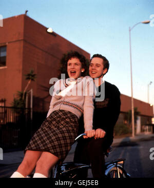 Juliette Lewis, Giovanni Ribisi Als Carla (Juliette Lewis) gegen den Willen ihrer Eltern eine Berufsfachschule besucht, lernt Sie den ebenfalls zurueckgebliebenen Danny (Giovanni Ribisi) kennen. *** Caption locale *** 1999, altra sorella,, Ganz normale Foto Stock