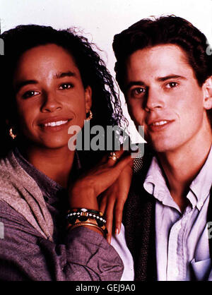 Rae Dawn Chong, C. Thomas Howell Als Mark (C. Thomas Howell) sich in Sarah (Rae Dawn Chong) verliebt, gesteht er ihr, dass er alles nur fuer das Stipendium getan hat. *** Caption locale *** 1986, Anima uomo, Soulman Foto Stock