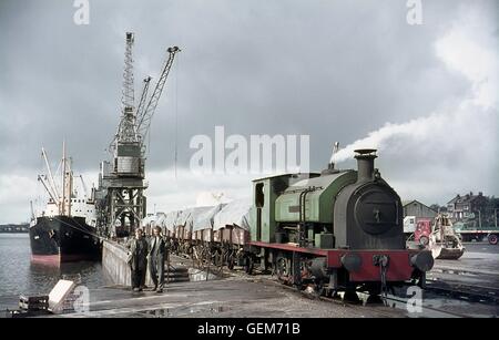 Bagnall 0-6-0ST Enterprise shunt a Preston Docks Mercoledì, 20 settembre 1967. Foto Stock
