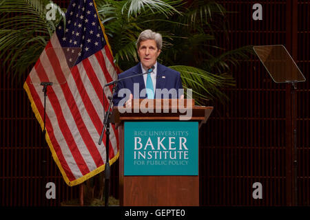 Segretario Kerry offre un intervento sull'intersezione della religione e della politica estera alla Rice University di Baker Institute di Houston Foto Stock