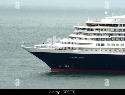 MS Prinsendam ex Seabourn Sun e Royal Viking Sun Holland America Line elegante Explorer Visite North Devon Coast Bristol Foto Stock