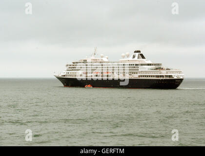 MS Prinsendam ex Seabourn Sun e Royal Viking Sun Holland America Line elegante Explorer Visite North Devon Coast Bristol Foto Stock