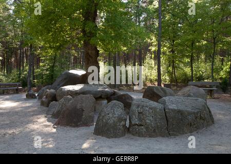 Geografia / viaggi, in Germania, in Renania settentrionale-Vestfalia, Munsterland, riserva naturale "Hohe Mark", Heiden, luogo di culto, Teufelssteine (devil pietre), 'Duewelsteene', tombe megalitiche, Foto Stock