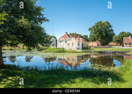 Brevens bruk - una piccola e antica ferriera company town in Svezia Foto Stock