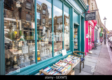 Negozi Boutique in Columbia Road a Londra. Foto Stock