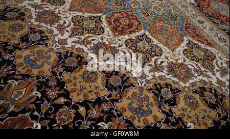 Tappeto in Heydar Aliyev in moschea, Baku, Azerbaijan Foto Stock