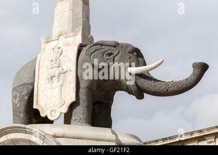 Fontana dell'elefante, Catania, Sicilia, Italia Foto Stock