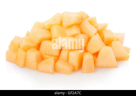 Il melone Cantalupo chunk mucchio su bianco, tracciato di ritaglio Foto Stock