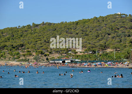 Megalo Kavouri beach a Atene, Grecia Foto Stock