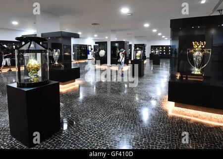 Funchal, Madeira. 23 Luglio, 2016. Cristiano Ronaldo apre le porte a un hotel di lusso e l'adiacente museo del calcio a Funchal, il suo luogo di nascita. © Azione Sport Plus/Alamy Live News Foto Stock