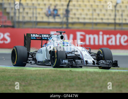 Hockenheim, Germania. 29 Luglio, 2016. Il brasiliano F1 driver Felipe Massa di Williams Martini Racing in azione durante la prima formazione gratuita sul circuito di Hockenheim, in Germania, 29 luglio 2016. Il Gran Premio di Germania avviene su 31.07.2016. Foto: WOLFRAM KASTL/DPA/Alamy Live News Foto Stock