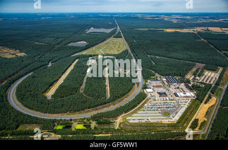 Vista aerea, Volkswagen AG test in pista Ehra-Lessien, pista di prova in Ehra parte della fabbrica della Volkswagen a Wolfsburg, racetrack, Foto Stock