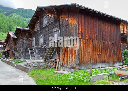 Tradizionale chalet Svizzero. Foto Stock