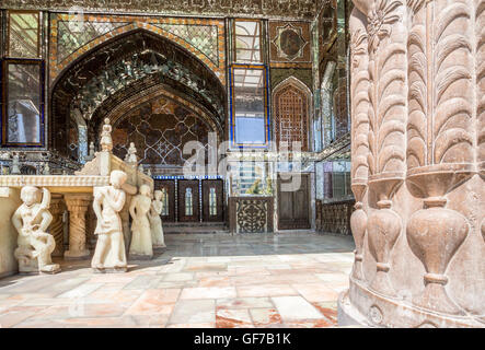 Golestan Palace, Iwan-e Takht-e Marmar - Marmo trono veranda, Teheran, Iran Foto Stock