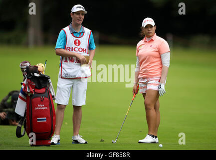 Thailandia del Ariya Jutanugarn durante il giorno due di Ricoh donna British Open at Woburn Golf Club. Foto Stock