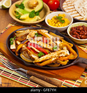 Fajitas di pollo Foto Stock