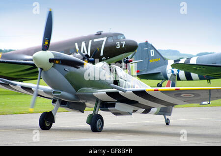 Vickers Supermarine Spitfire MH434, a Duxford Foto Stock