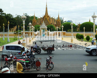 Cambogia, visitare la Cambogia, luoghi da vedere in Cambogia, visitare la Cambogia godetevi la Cambogia, Mangiare stile cambogiano Foto Stock
