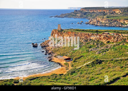 Paesaggio mediterraneo, Golden Beach vicino a Mellieha, Malta Foto Stock