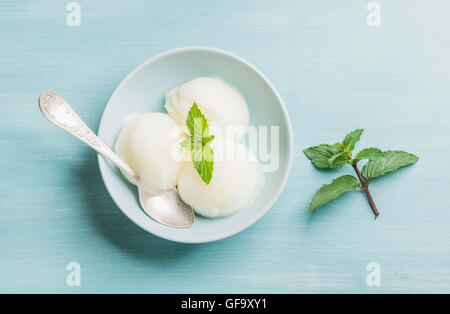Sorbetto al limone Gelato alla menta Foto Stock