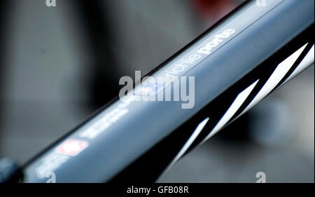 San Sebastian, Spagna. Il 30 luglio, 2016. Dettaglio della bicicletta di Richie Porte (BMC Racing Team) durante la trentaseiesima edizione del San Sebastian Classic (Clasica de San Sebastian), una gara di un giorno di 2016 UCI World Tour, al Sindaco piazza sulla luglio 30, 2016 a San Sebastian, Spagna. Credito: David Gato/Alamy Live News Foto Stock