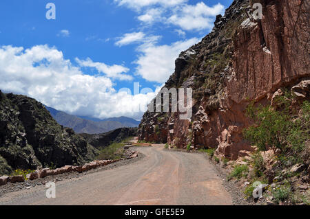 Ruta 40 nella Cuesta de Miranda. La Rioja. Argentina Foto Stock