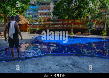 Piscina, acqua fredda, Reax, turismo, hotel, viaggi midsummer, piscina Foto Stock