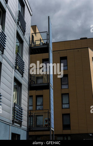 Nuovi blocchi di appartamenti costruito in Lingham Street, Brixton, Londra del sud Foto Stock