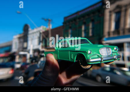 Modello retrò Studebaker Golden Hawk auto, Melbourne, Victoria, Australia Foto Stock