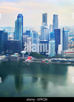 Vista dall'alto di Singapore il quartiere delle finanze Foto Stock