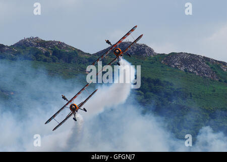 Breitling Wingwalkers a Bray Display aria, Co Wicklow Irlanda Foto Stock