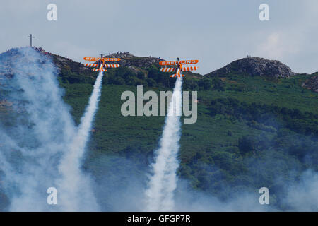 Breitling Wingwalkers a Bray Display aria, Co Wicklow Irlanda Foto Stock