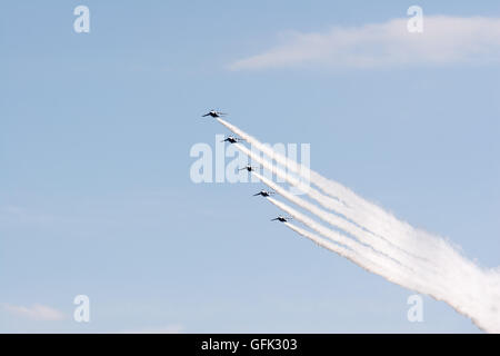 SAITAMA, Giappone - 3 Novembre 2014: giapponese di autodifesa Aria forza trattiene il loro airshow annuale a loro Iruma airbase Foto Stock